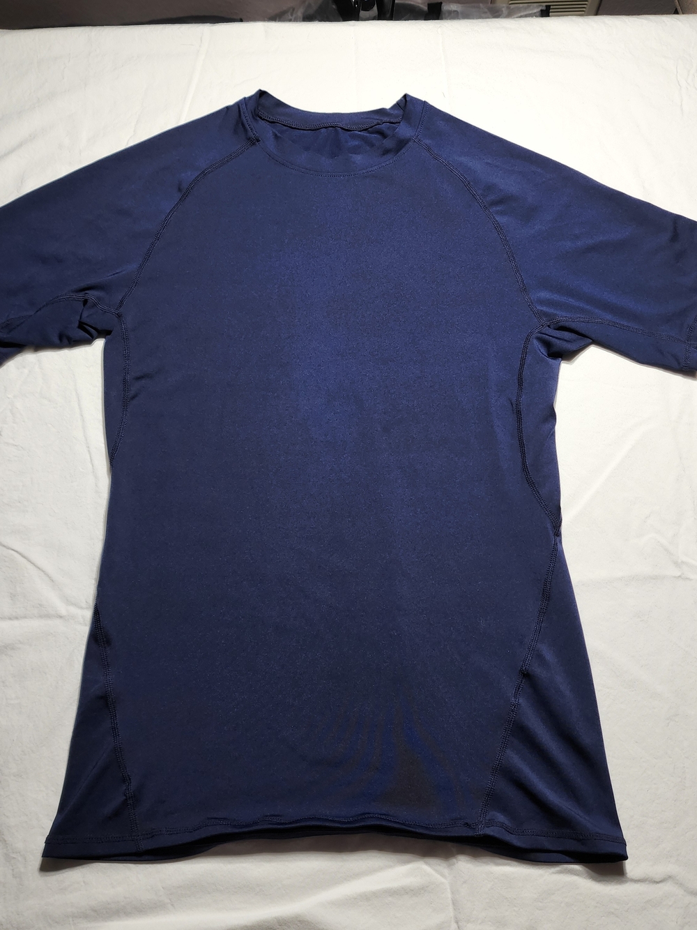 SHEIN Men's Short-Sleeve Navy Swim Rash Guard